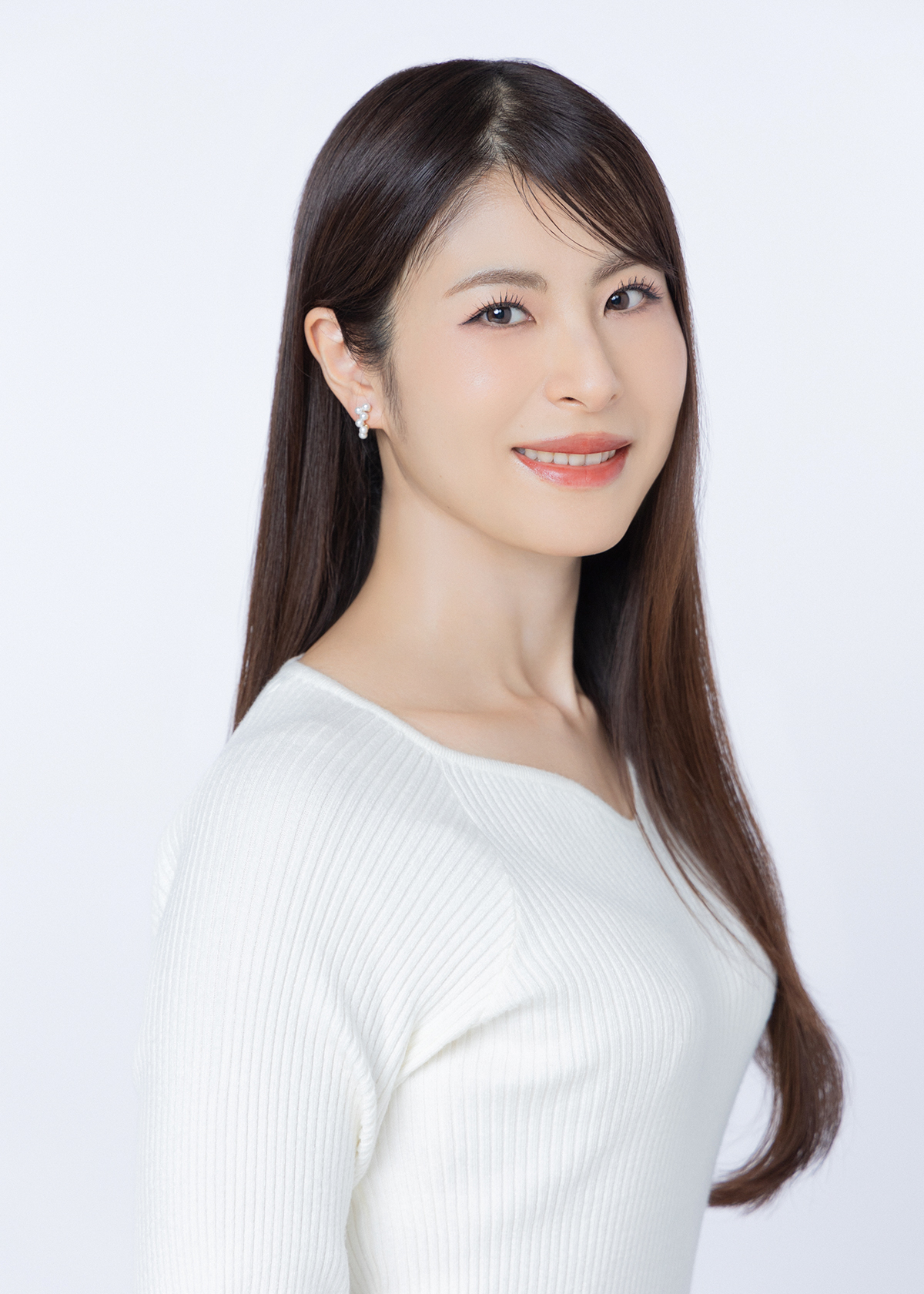 占部 真由子
