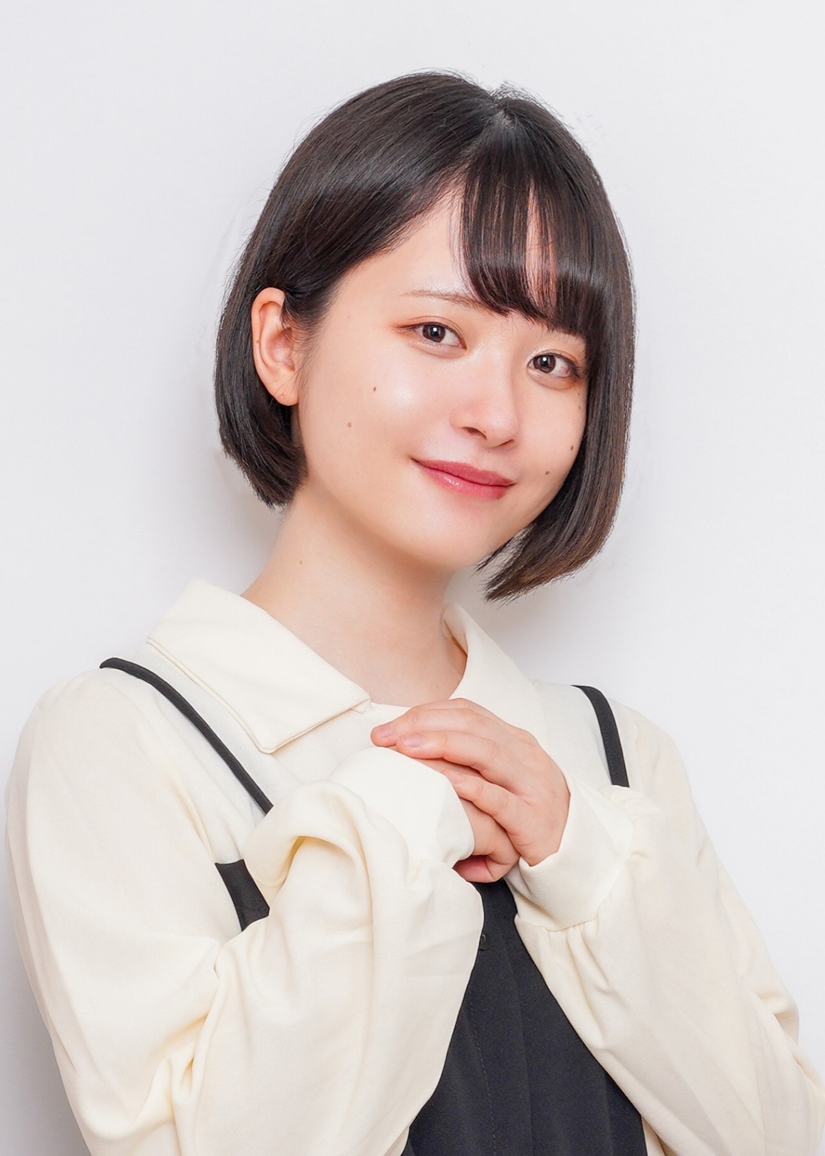 西村 晶穂